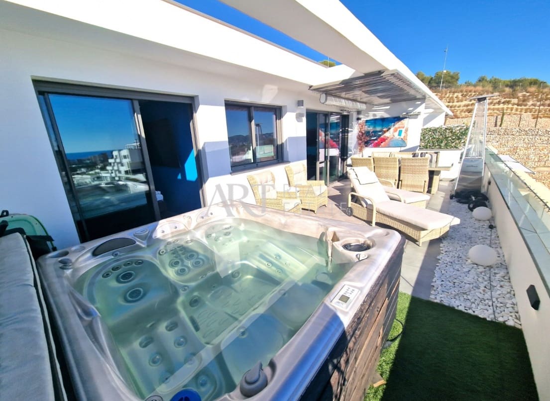 2 chambre Penthouse à vendre à Finestrat avec piscine garage - 410 000 € (Ref: 8025263)