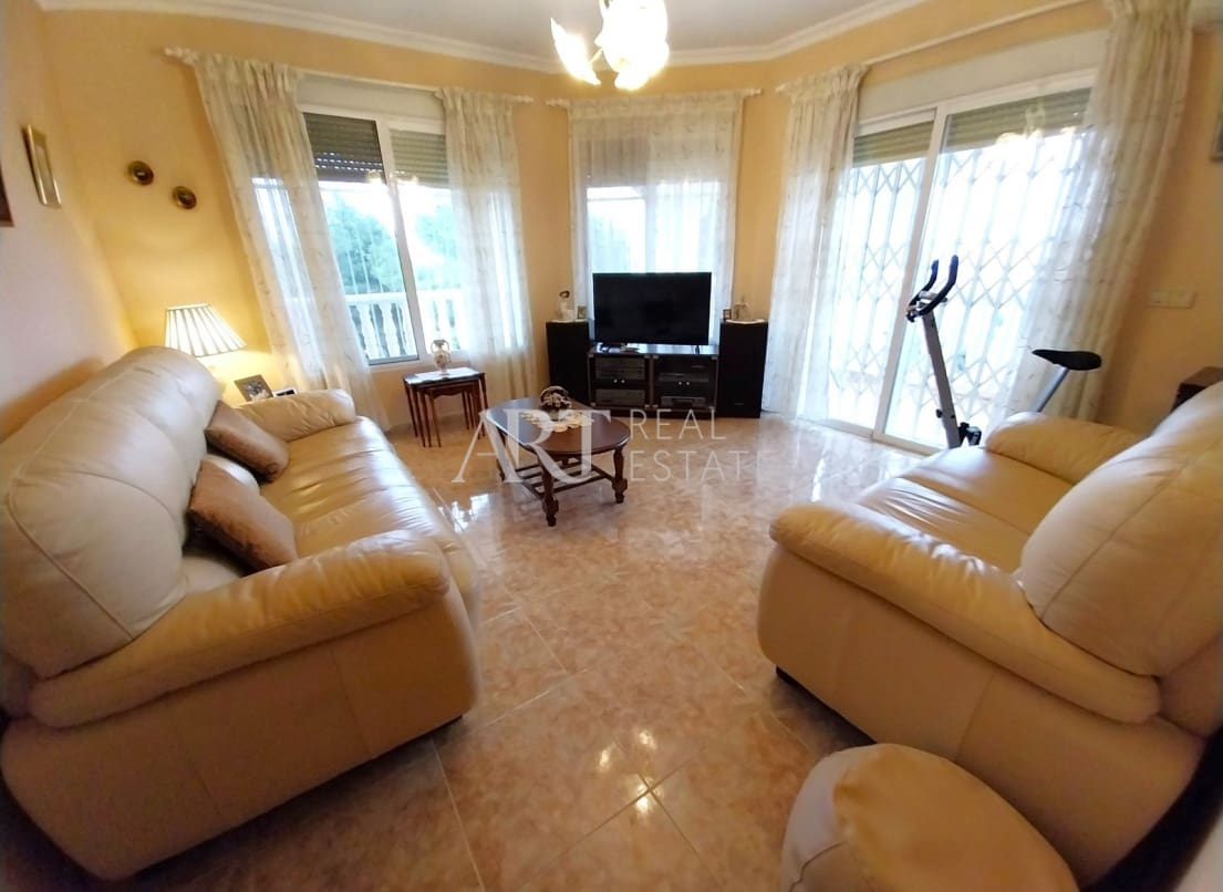 5 chambre Villa/Maison à vendre à La Nucia avec garage - 575 000 € (Ref: 8160757)