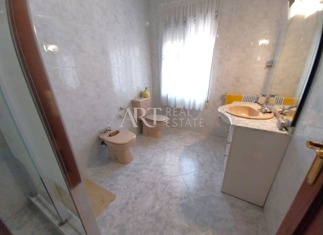 5 chambre Villa/Maison à vendre à La Nucia avec garage - 575 000 € (Ref: 8160757)