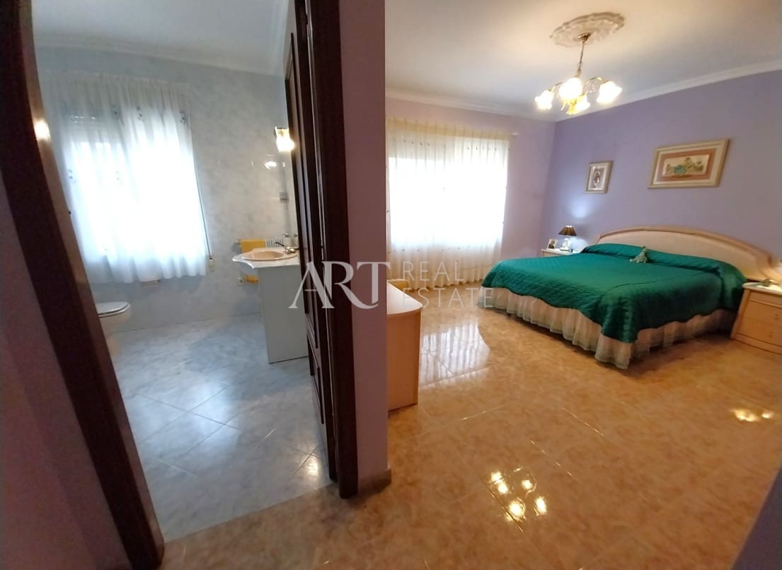 5 chambre Villa/Maison à vendre à La Nucia avec garage - 575 000 € (Ref: 8160757)