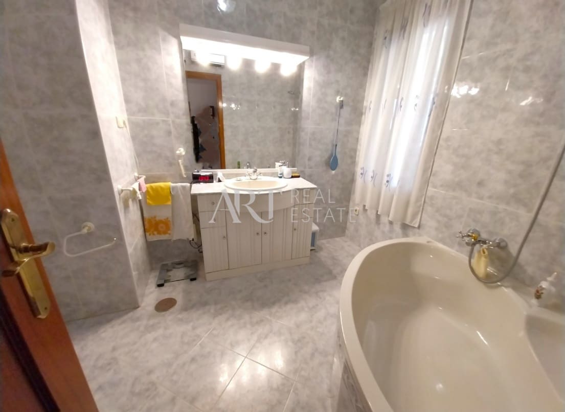 5 chambre Villa/Maison à vendre à La Nucia avec garage - 575 000 € (Ref: 8160757)