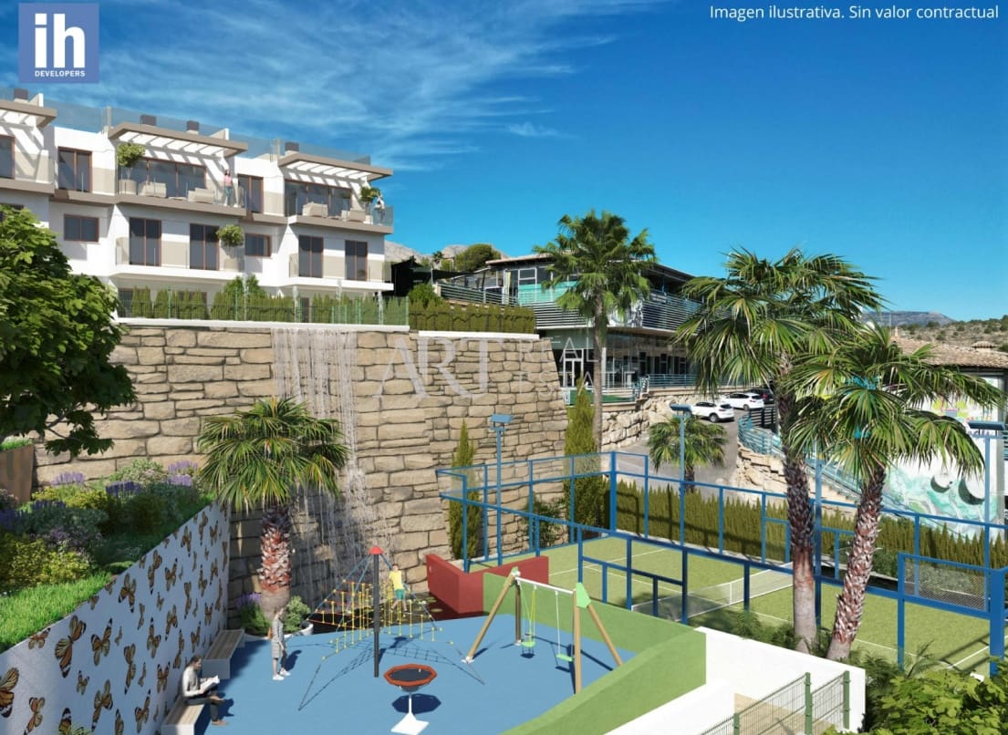 4 soveværelse Semi-Rækkehus til salg i La Nucia med swimmingpool - € 380.000 (Ref: 8174146)