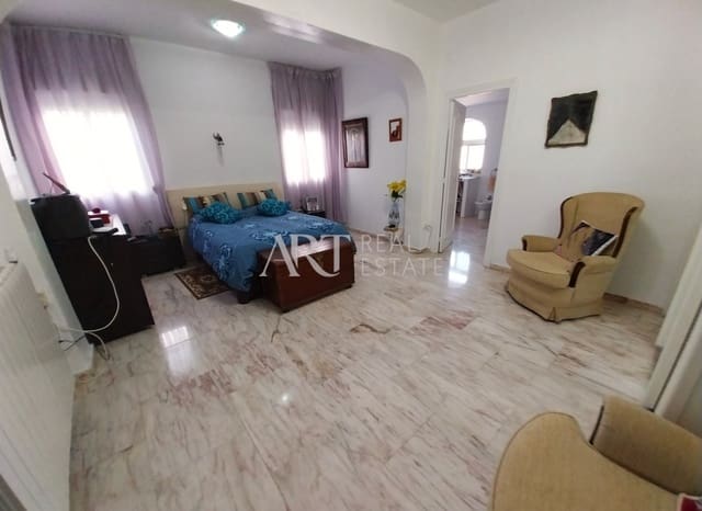 4 soveværelse Villa til salg i Albir, Alfaz del Pi / L'Alfàs del Pi med swimmingpool - € 675.000 (Ref: 8198830)