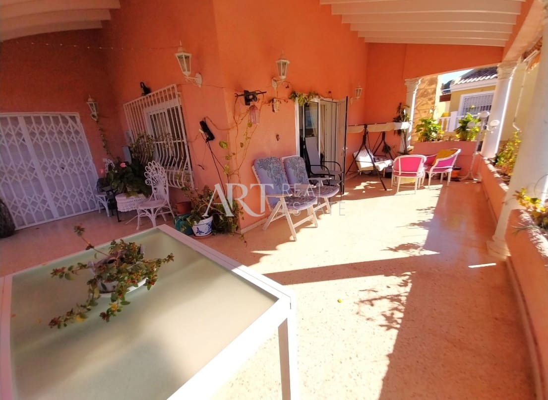 4 soveværelse Villa til salg i Albir med swimmingpool - € 675.000 (Ref: 8198830)