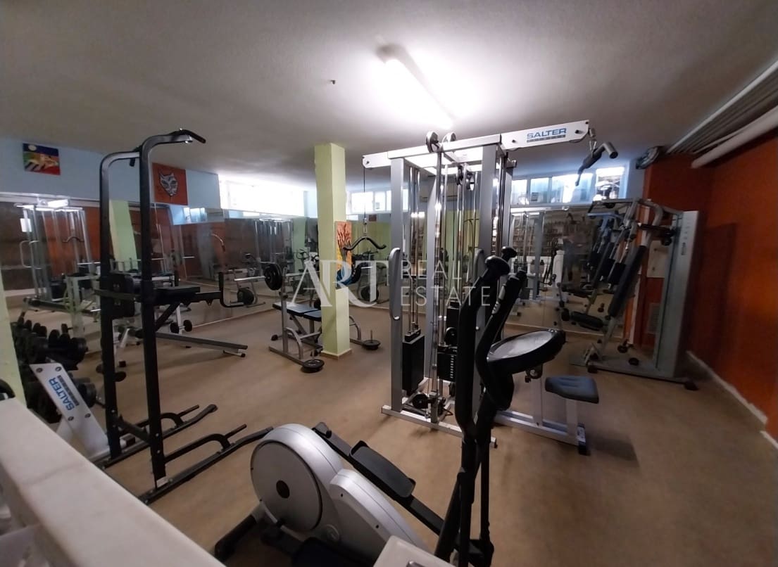 4 sovrum Semi-fristående Villa till salu i Albir med pool garage - 450 000 € (Ref: 8215598)