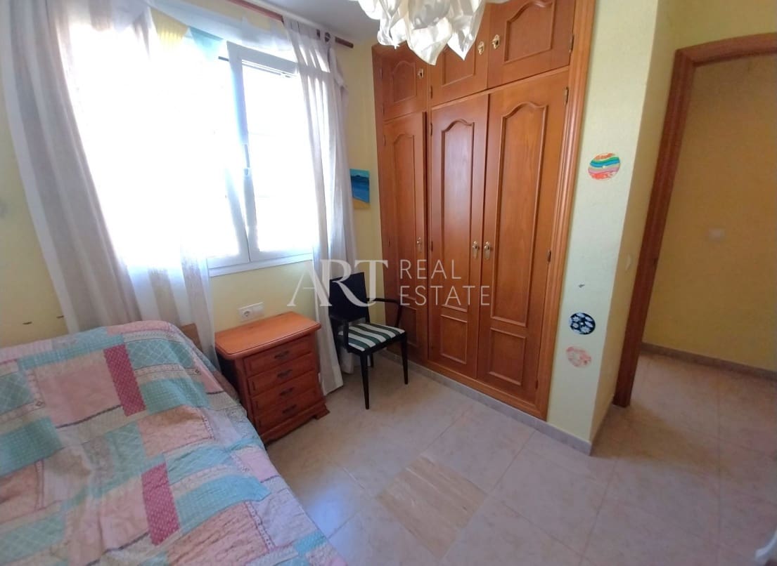 4 sovrum Semi-fristående Villa till salu i Albir med pool garage - 450 000 € (Ref: 8215598)