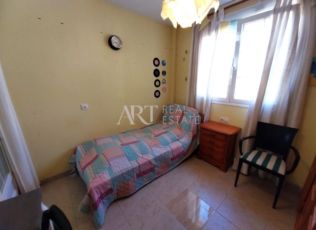 4 sovrum Semi-fristående Villa till salu i Albir med pool garage - 450 000 € (Ref: 8215598)