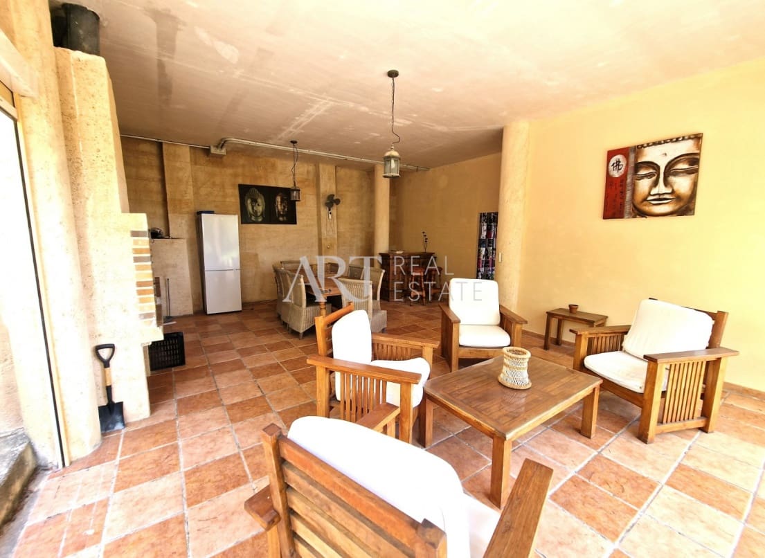 5 slaapkamer Villa te koop in Altea met zwembad garage - € 655.000 (Ref: 8246995)