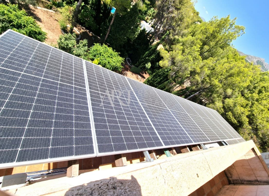 5 slaapkamer Villa te koop in Altea met zwembad garage - € 655.000 (Ref: 8246995)