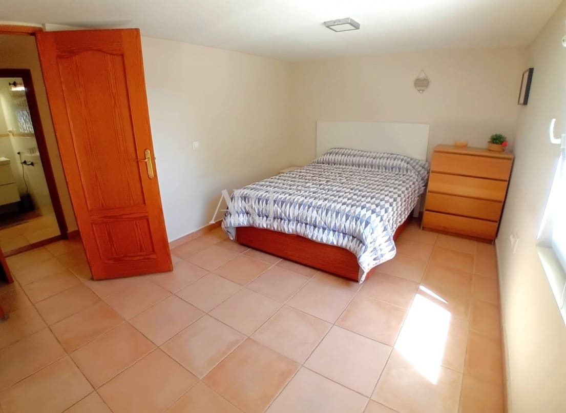 5 quarto Moradia para venda em La Nucia com garagem - 775 000 € (Ref: 8255488)