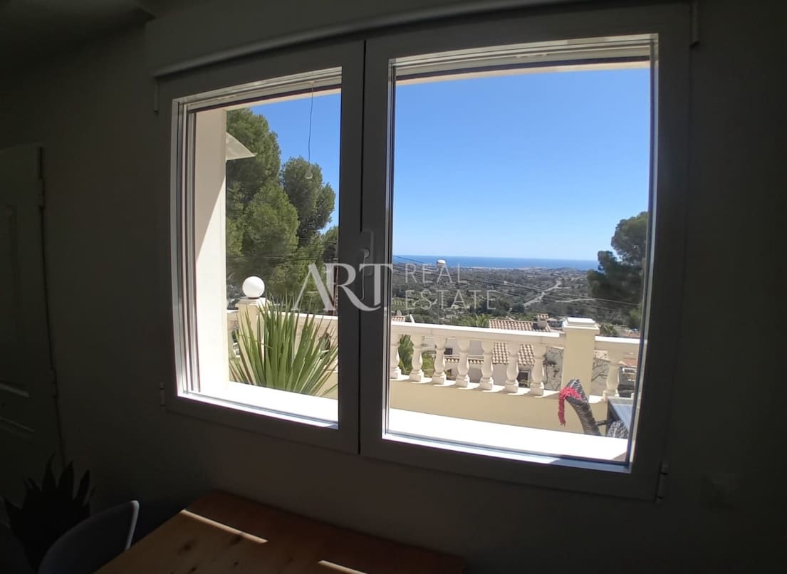 5 quarto Moradia para venda em La Nucia com garagem - 775 000 € (Ref: 8255488)