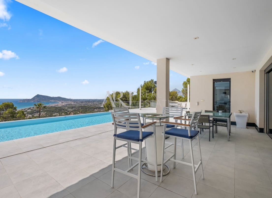 5 slaapkamer Villa te koop in Altea met zwembad garage - € 3.500.000 (Ref: 8278441)