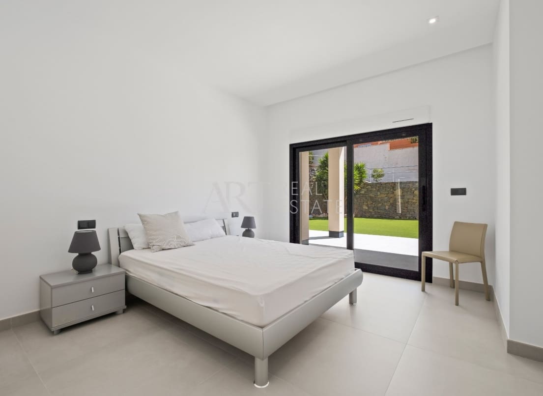 5 slaapkamer Villa te koop in Altea met zwembad garage - € 3.500.000 (Ref: 8278441)