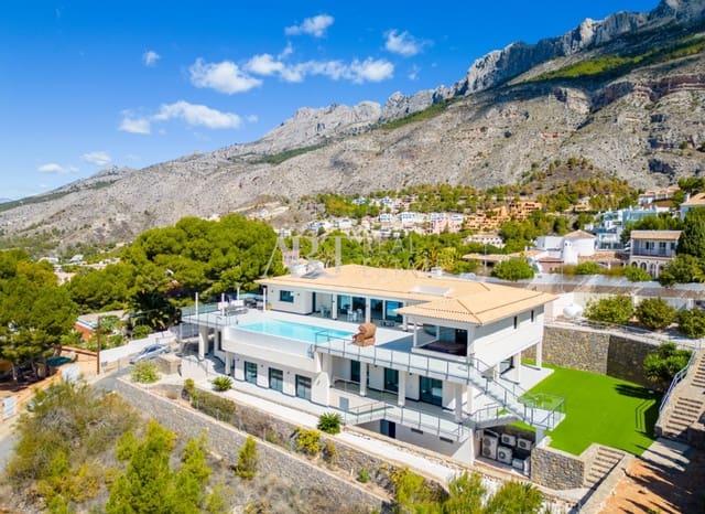5 quarto Moradia para venda em Altea la Vella, Altea com piscina garagem - 3 500 000 € (Ref: 8278441)