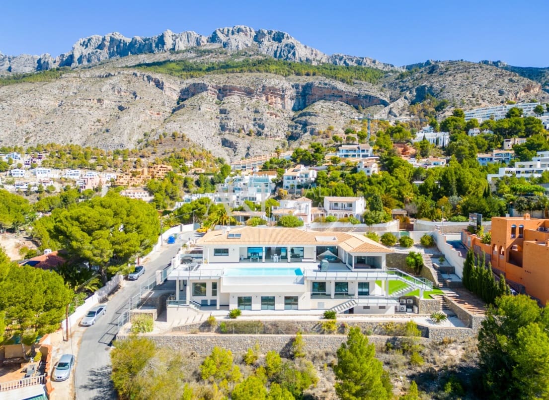5 slaapkamer Villa te koop in Altea met zwembad garage - € 3.500.000 (Ref: 8278441)