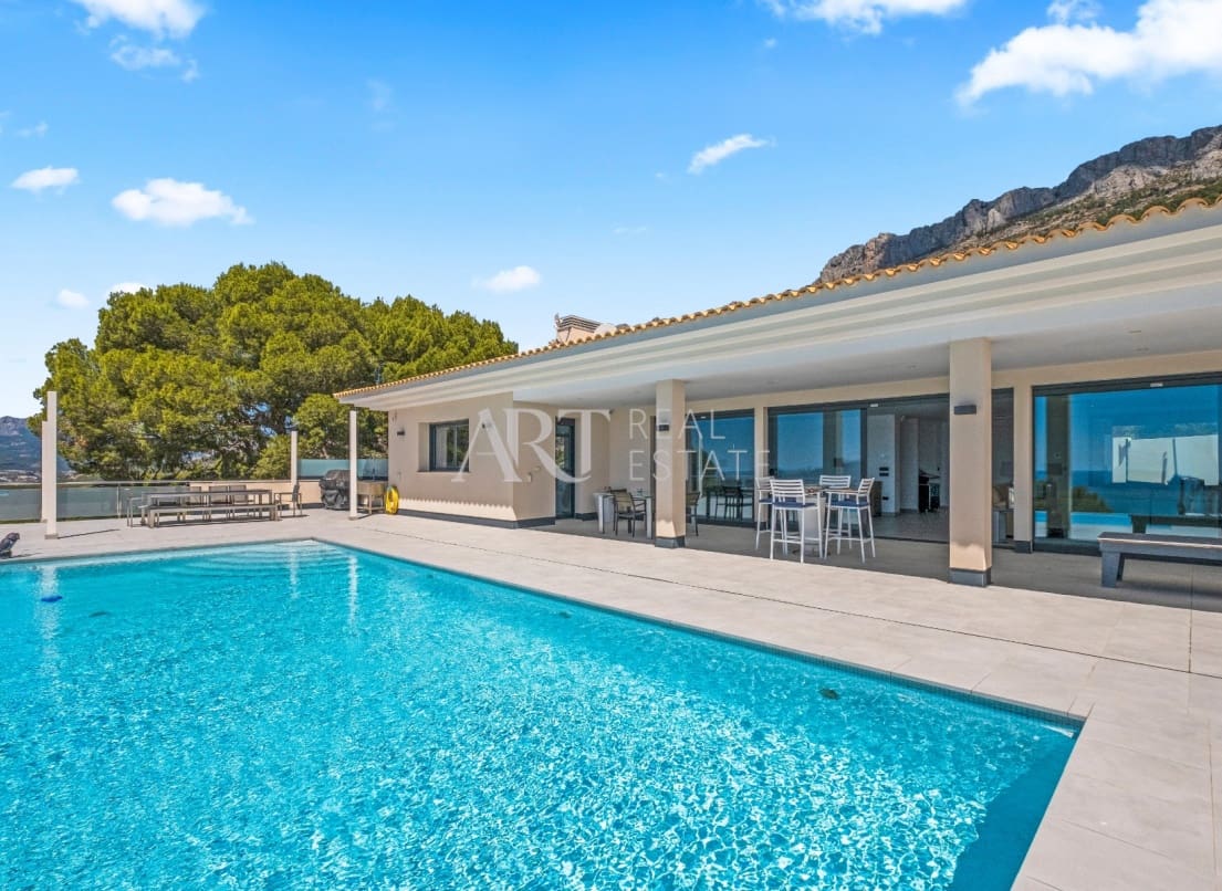5 slaapkamer Villa te koop in Altea met zwembad garage - € 3.500.000 (Ref: 8278441)