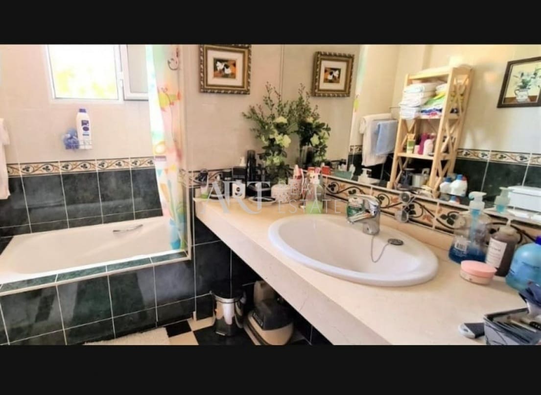 3 sovrum Semi-fristående Villa till salu i Alfaz del Pi / L'Alfas del Pi med pool - 367 500 € (Ref: 8278443)