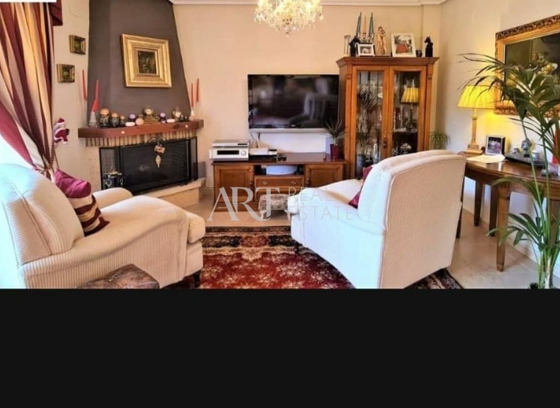 3 sovrum Semi-fristående Villa till salu i Alfaz del Pi / L'Alfas del Pi med pool - 367 500 € (Ref: 8278443)