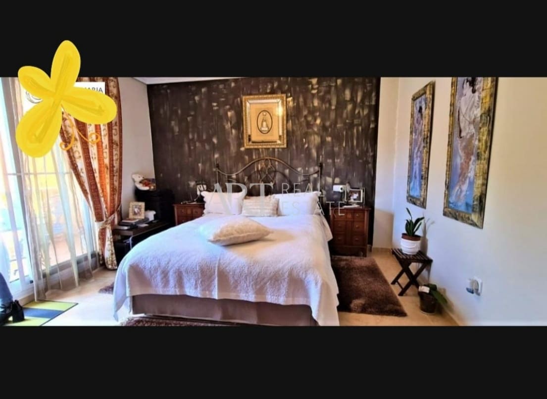 3 sovrum Semi-fristående Villa till salu i Alfaz del Pi / L'Alfas del Pi med pool - 367 500 € (Ref: 8278443)