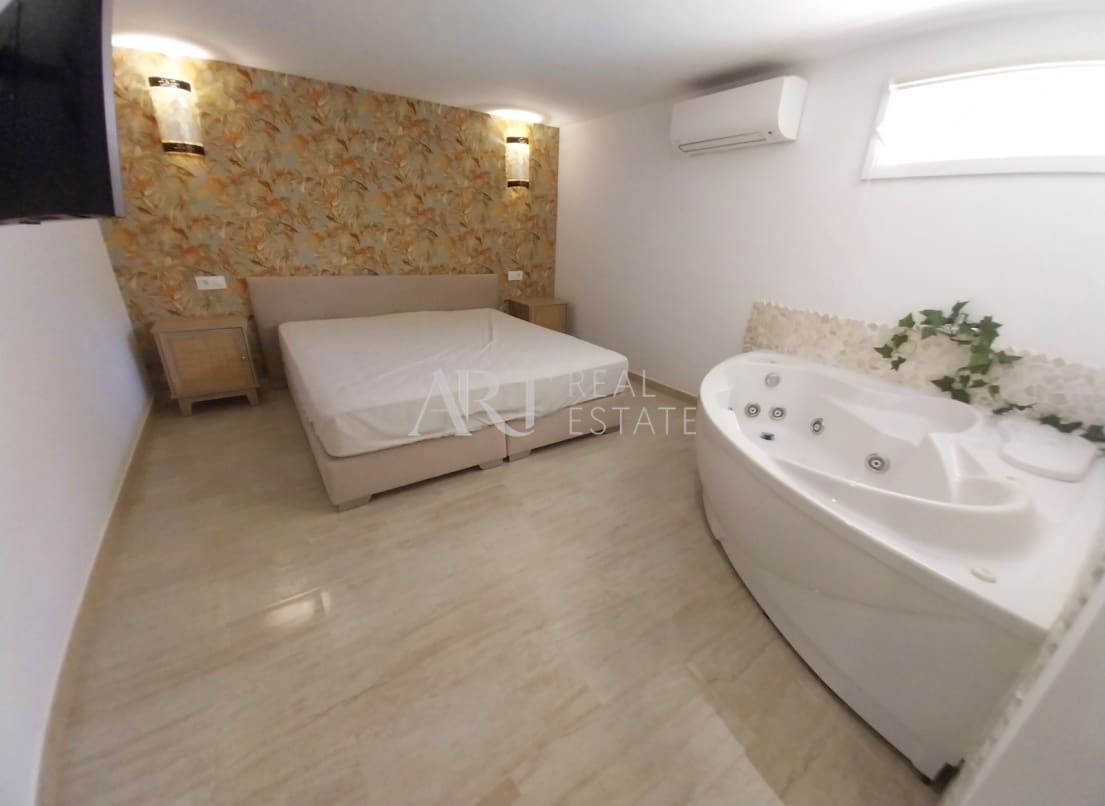 3 quarto Moradia para venda em Albir com piscina - 795 000 € (Ref: 8314903)