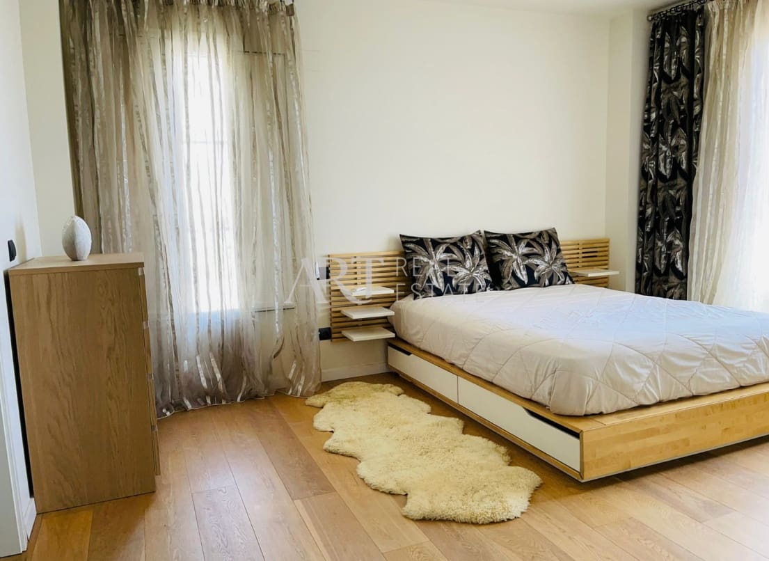 4 bedroom Villa for sale in Finestrat with pool - € 810,000 (Ref: 8369899)