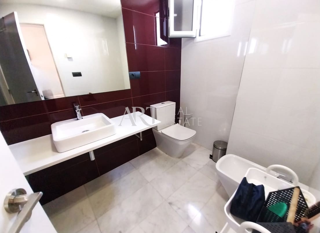 4 bedroom Villa for sale in Finestrat with pool - € 810,000 (Ref: 8369899)