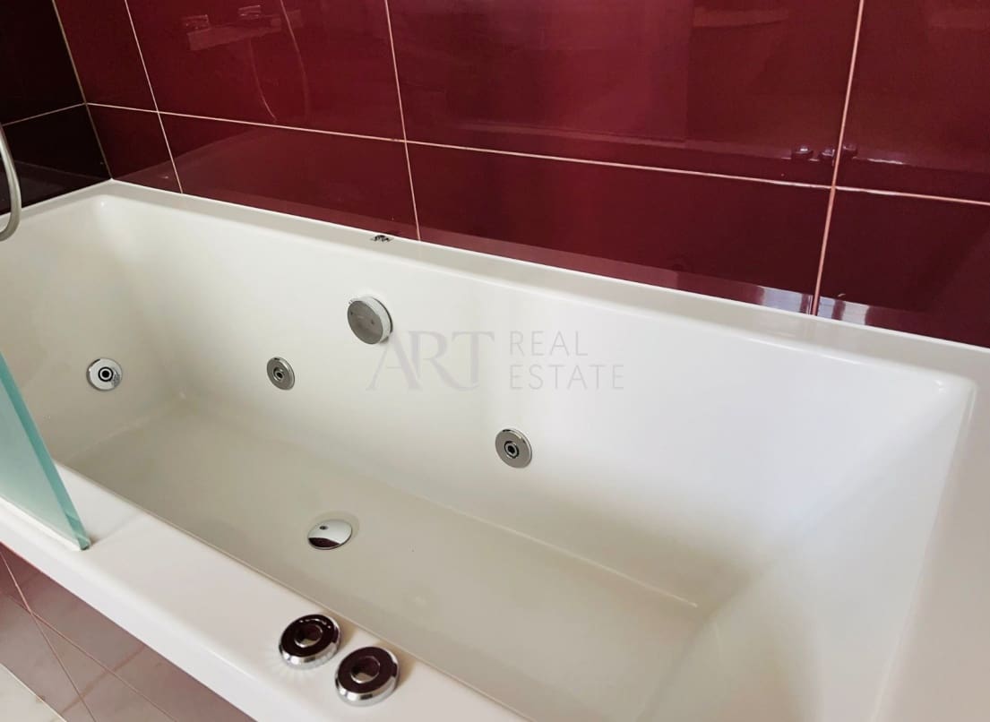 4 bedroom Villa for sale in Finestrat with pool - € 810,000 (Ref: 8369899)