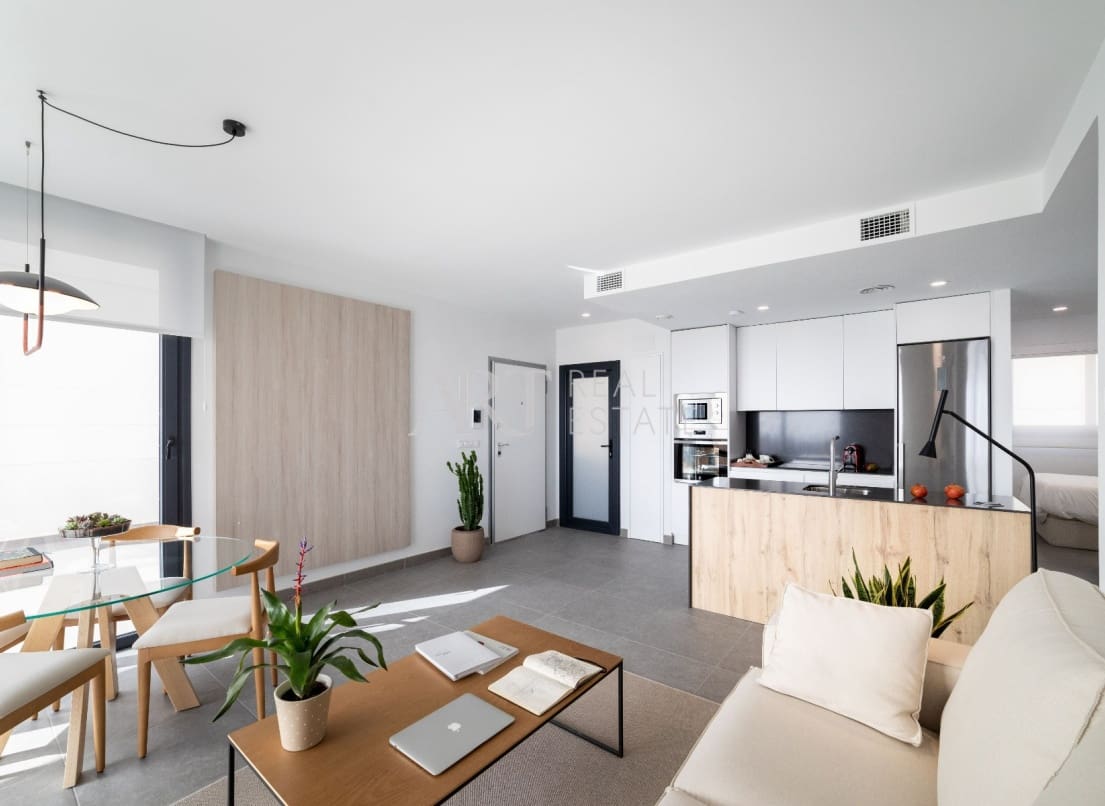 3 bedroom Villa for sale in Polop with pool - € 470,000 (Ref: 8420300)