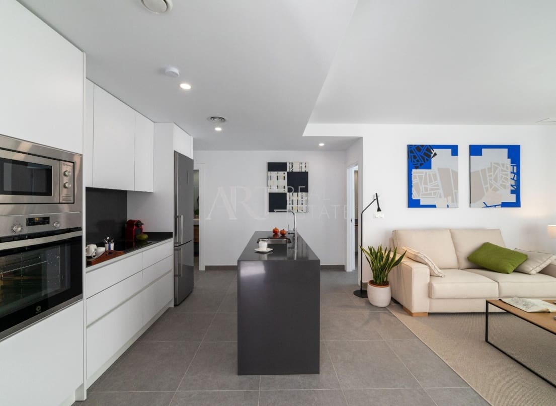 3 bedroom Villa for sale in Polop with pool - € 470,000 (Ref: 8420300)