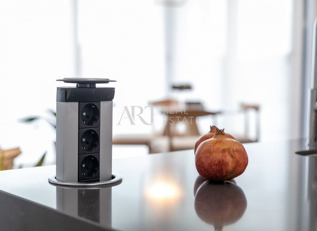 3 bedroom Villa for sale in Polop with pool - € 470,000 (Ref: 8420300)