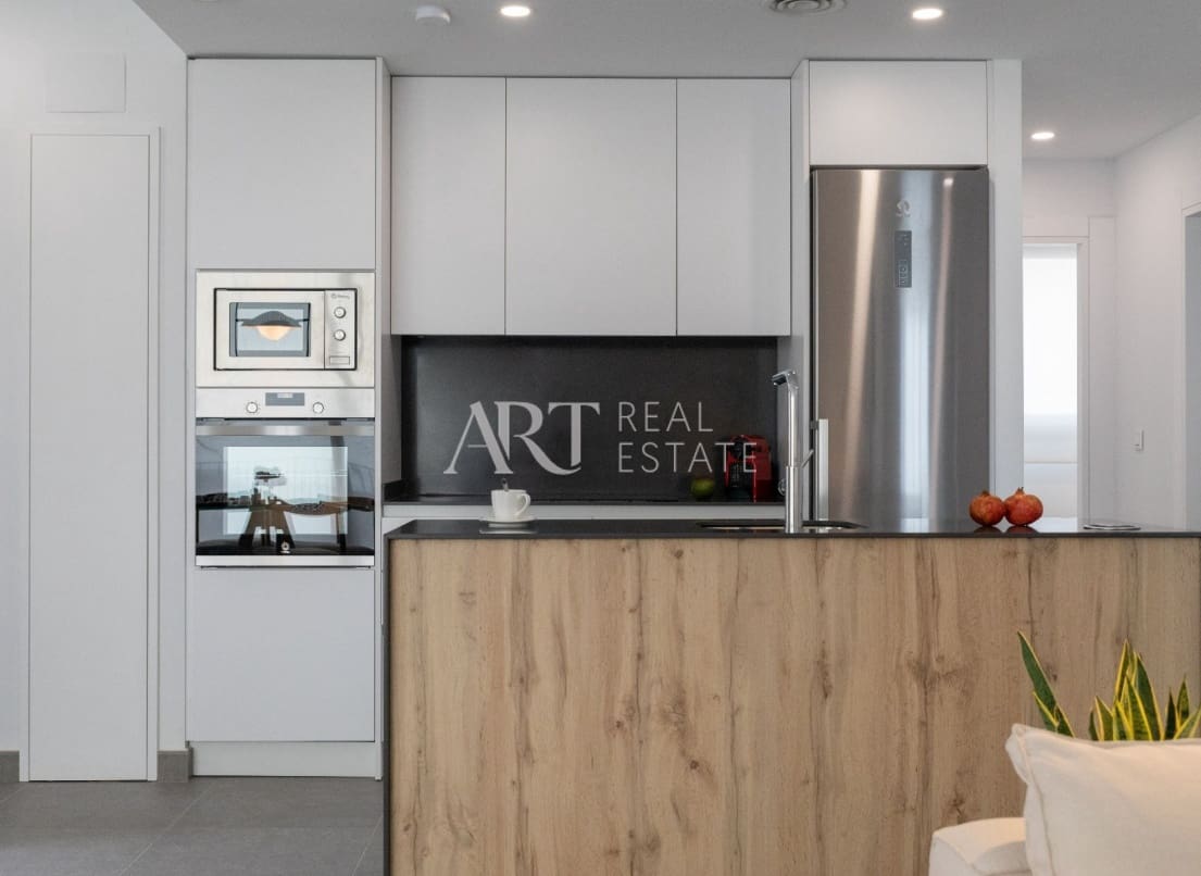 3 bedroom Villa for sale in Polop with pool - € 470,000 (Ref: 8420300)