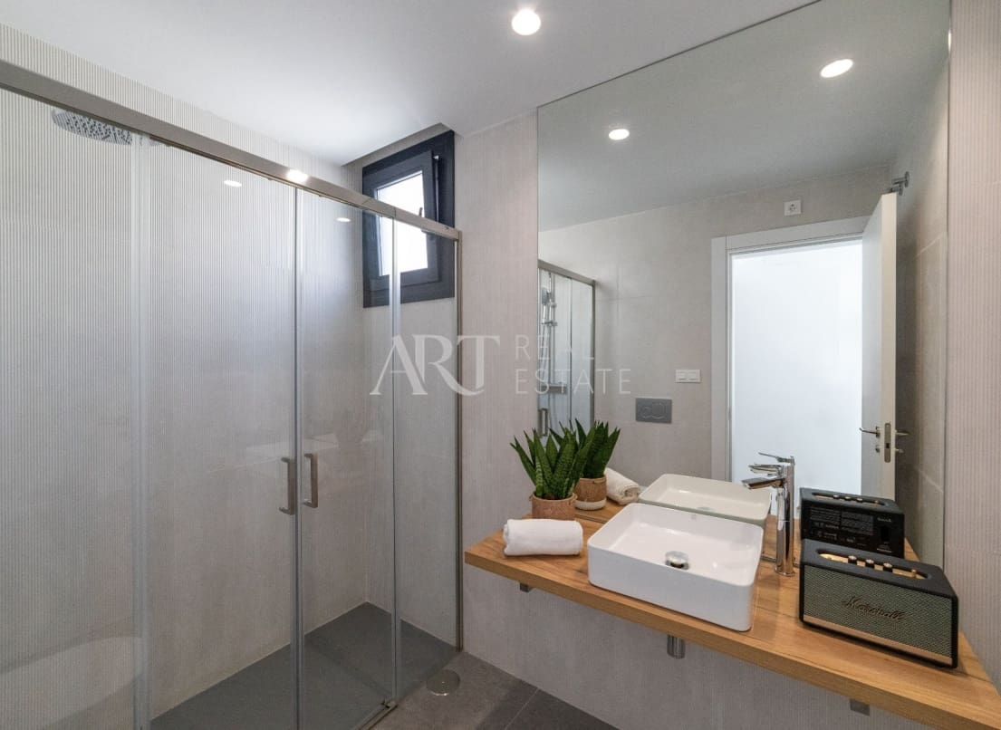 3 bedroom Villa for sale in Polop with pool - € 470,000 (Ref: 8420300)