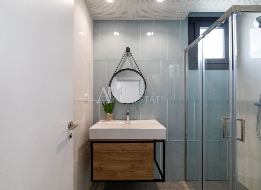 3 bedroom Villa for sale in Polop with pool - € 470,000 (Ref: 8420300)