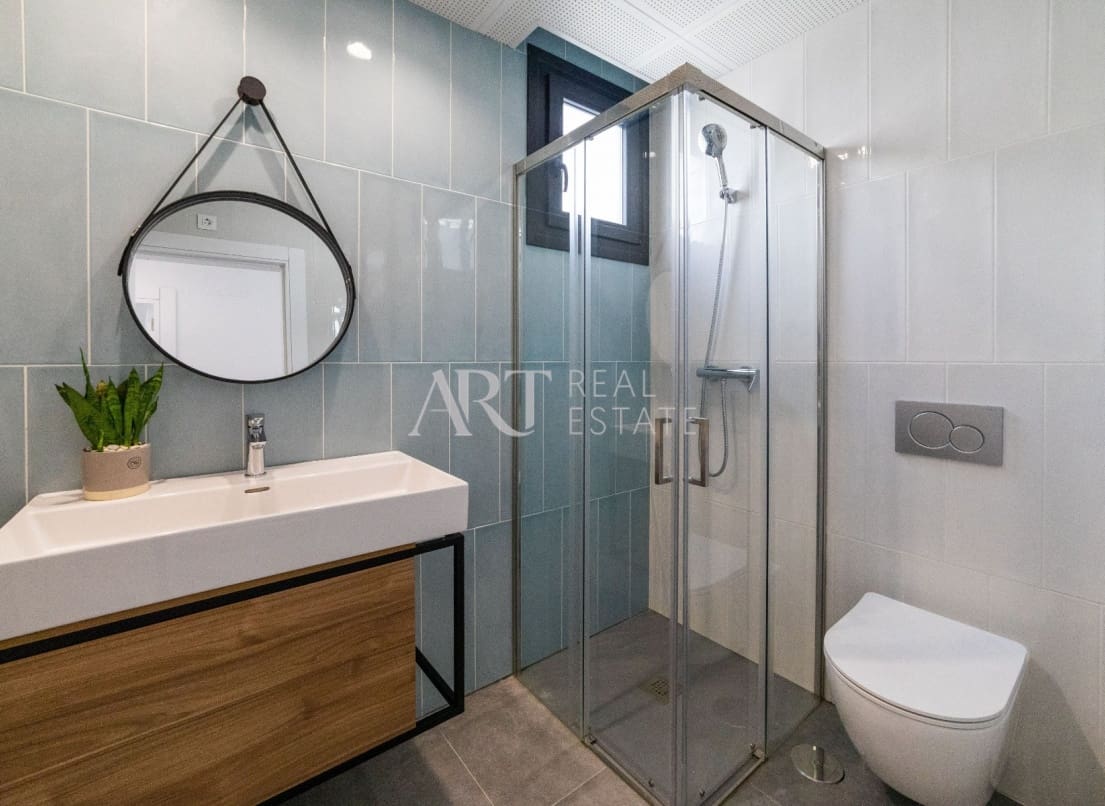 3 bedroom Villa for sale in Polop with pool - € 470,000 (Ref: 8420300)