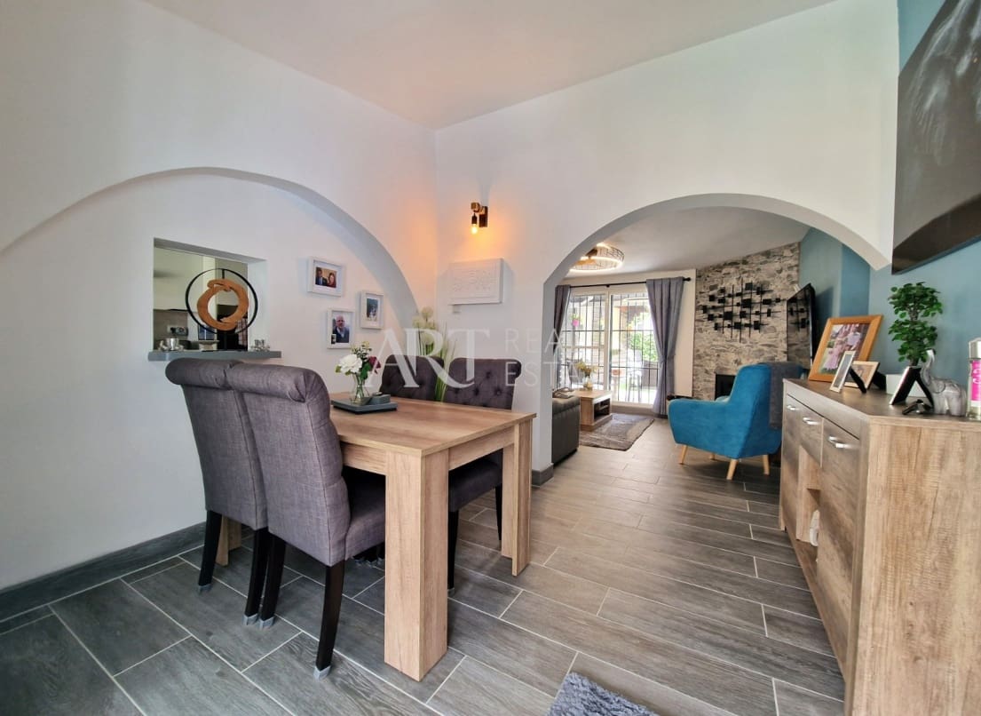 4 slaapkamer Villa te koop in Albir met zwembad - € 649.000 (Ref: 8433576)