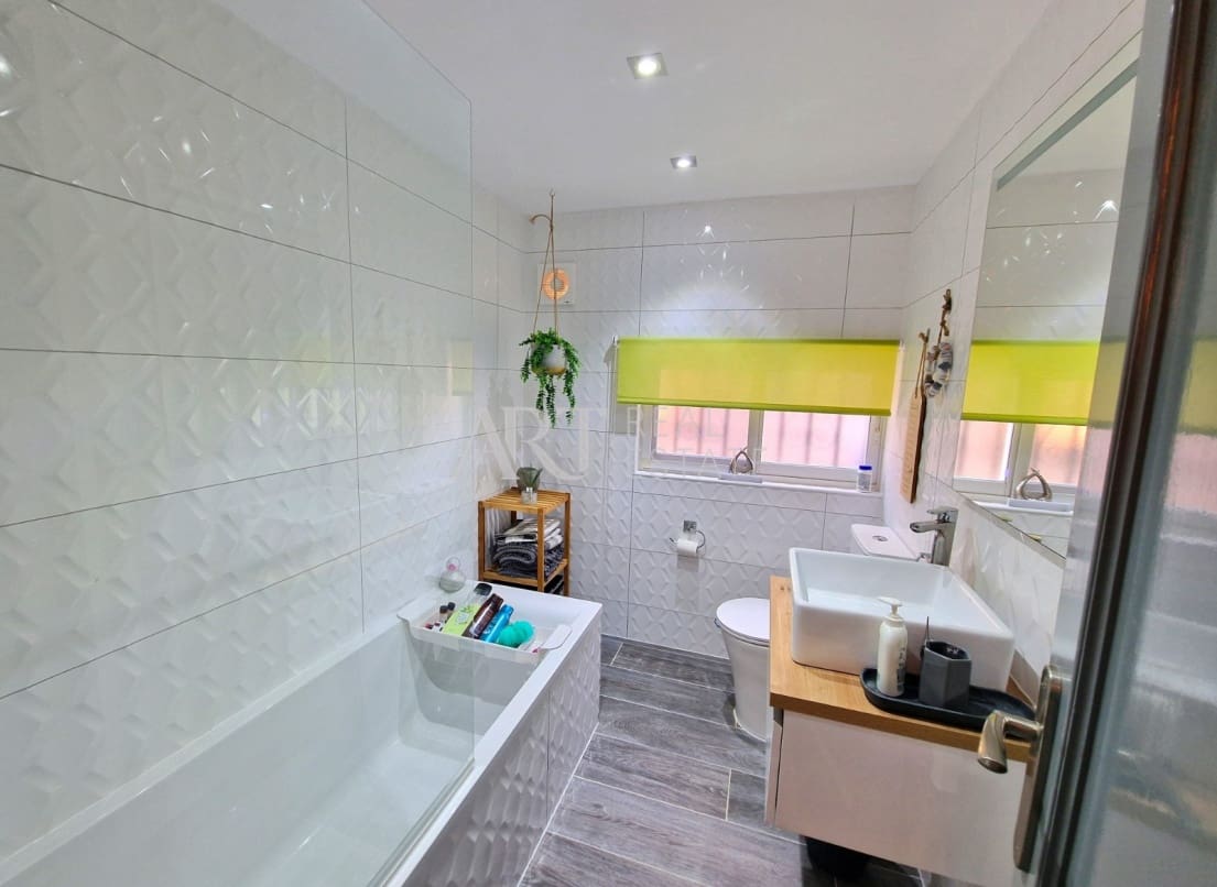 4 slaapkamer Villa te koop in Albir met zwembad - € 649.000 (Ref: 8433576)