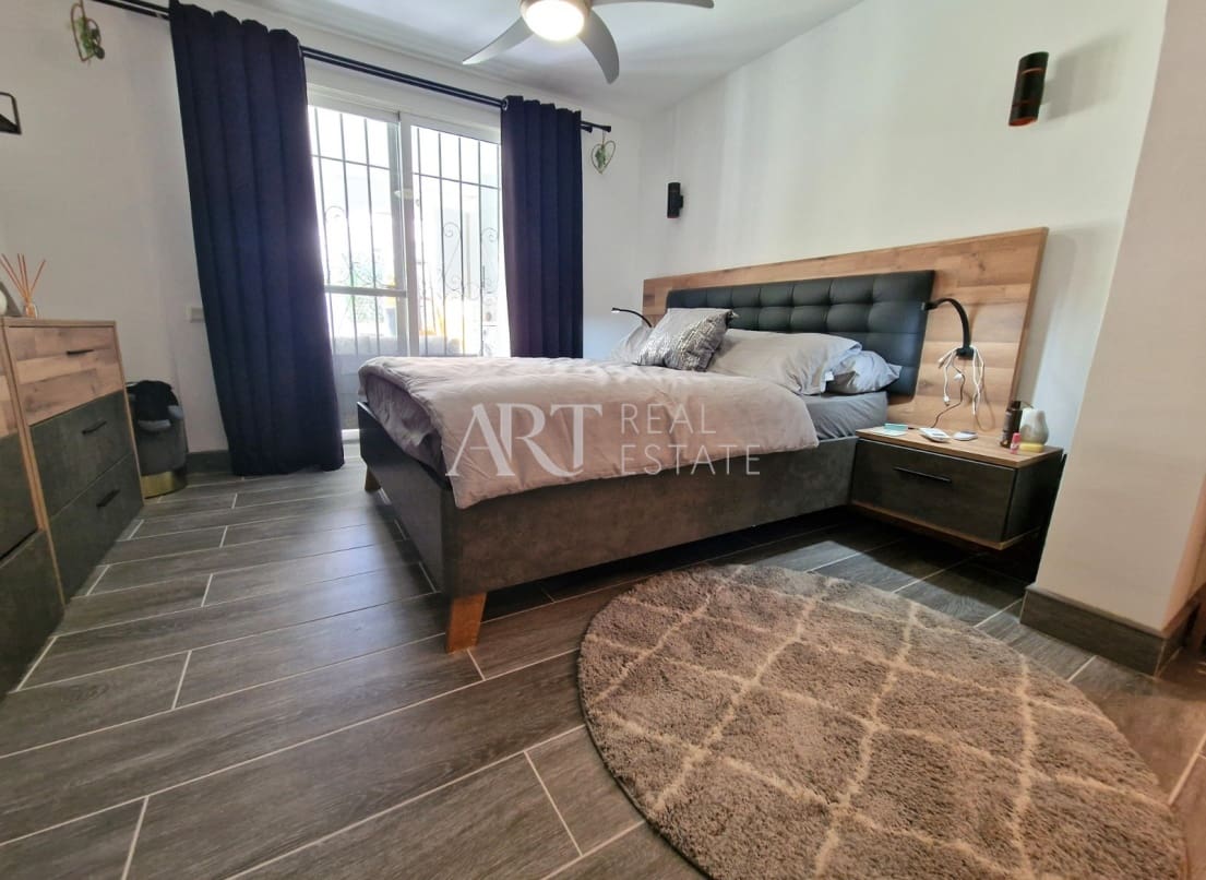 4 slaapkamer Villa te koop in Albir met zwembad - € 649.000 (Ref: 8433576)