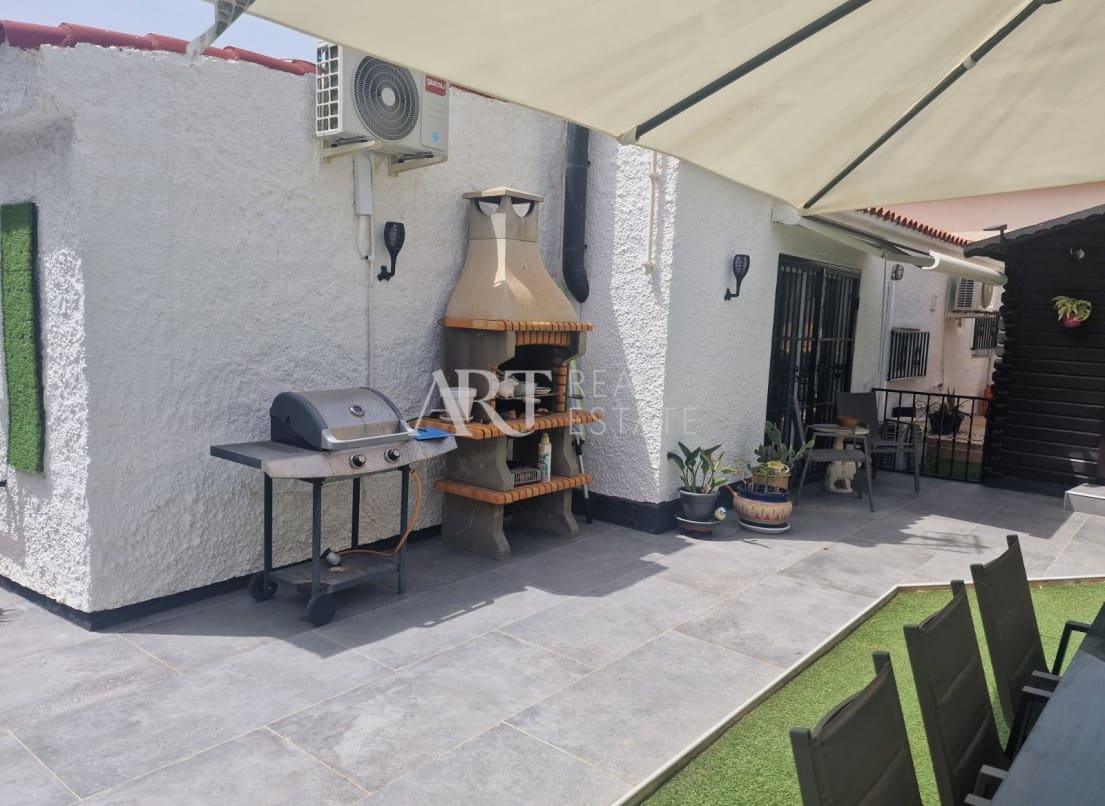 4 slaapkamer Villa te koop in Albir met zwembad - € 649.000 (Ref: 8433576)
