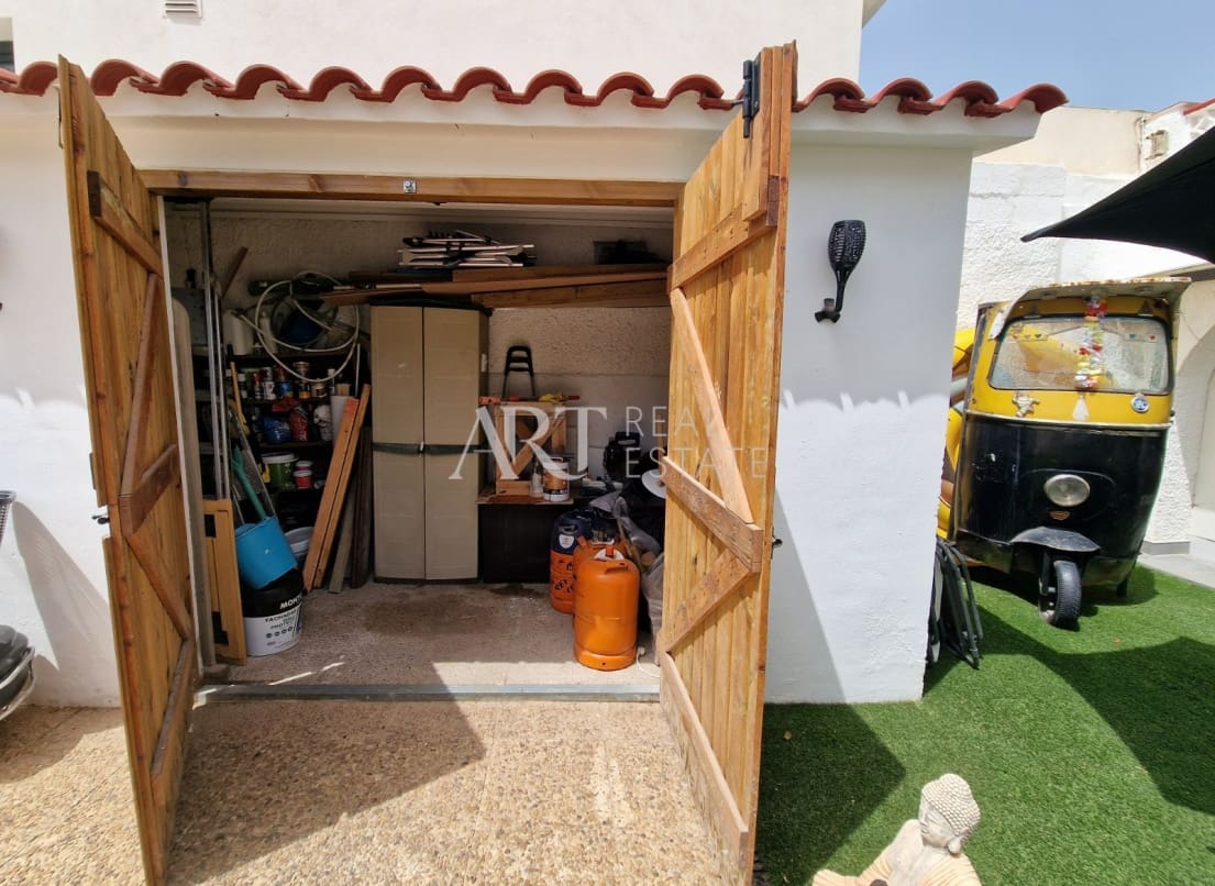 4 slaapkamer Villa te koop in Albir met zwembad - € 649.000 (Ref: 8433576)