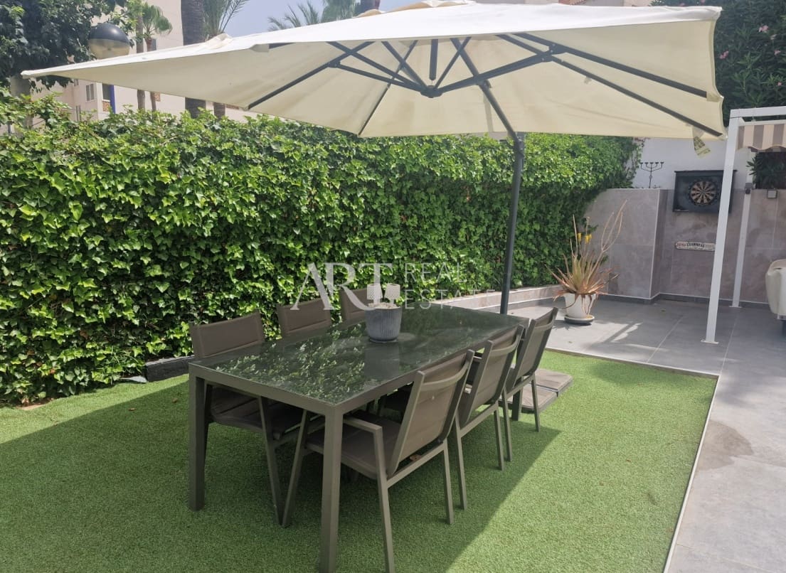 4 slaapkamer Villa te koop in Albir met zwembad - € 649.000 (Ref: 8433576)