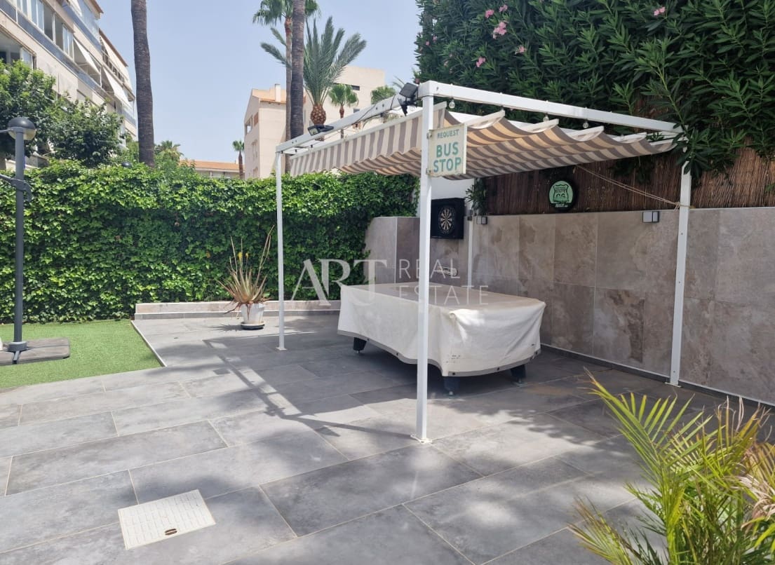 4 slaapkamer Villa te koop in Albir met zwembad - € 649.000 (Ref: 8433576)