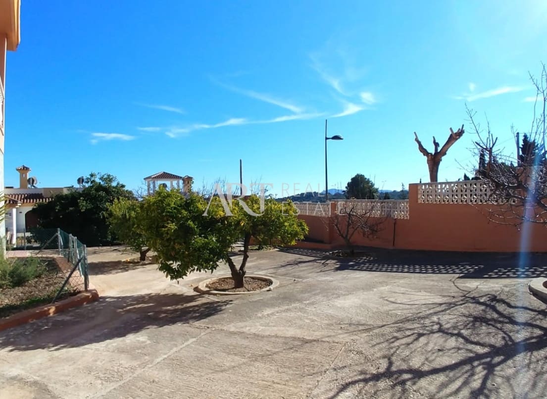 5 quarto Moradia para venda em Polop com piscina garagem - 639 000 € (Ref: 8469145)