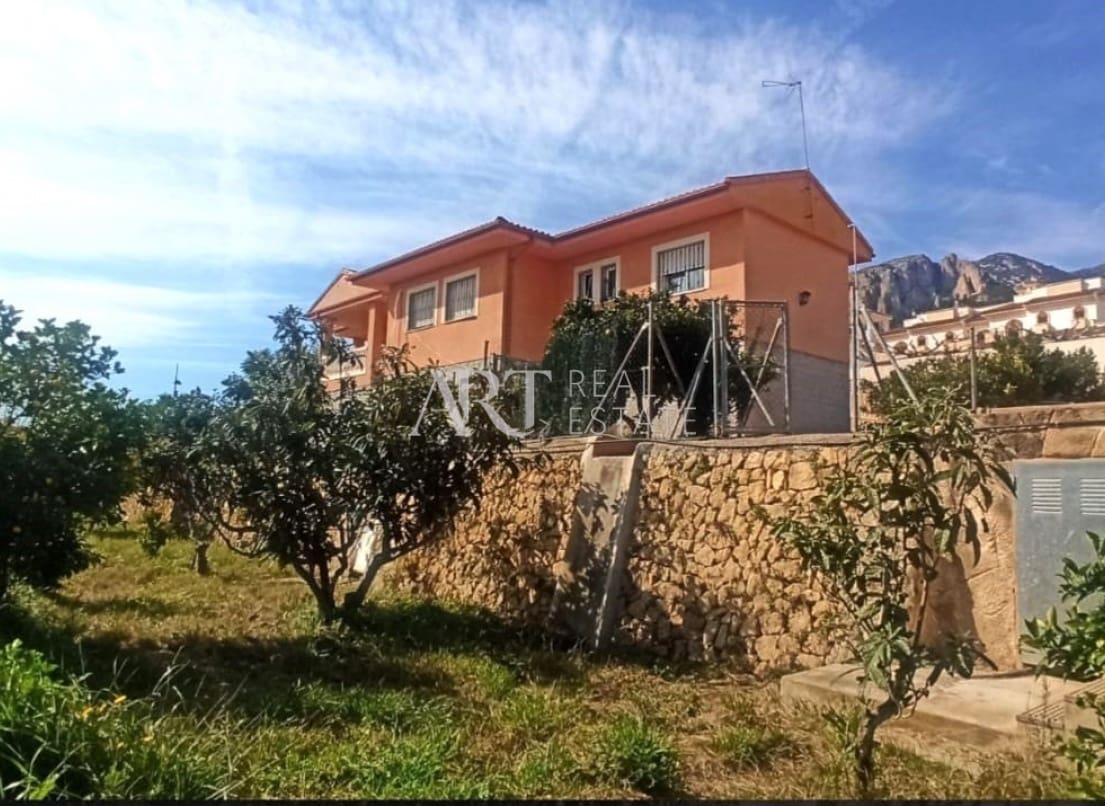 5 quarto Moradia para venda em Polop com piscina garagem - 639 000 € (Ref: 8469145)