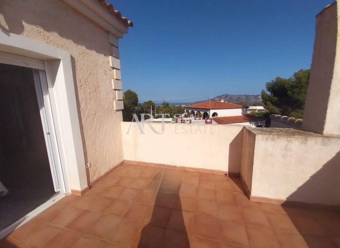 4 chambre Villa/Maison à vendre à La Nucia avec piscine - 430 000 € (Ref: 8471347)