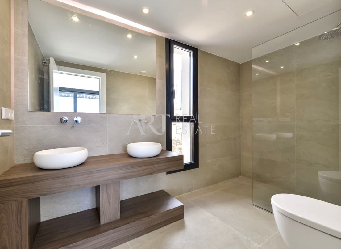 5 slaapkamer Villa te koop in Altea met zwembad garage - € 2.100.000 (Ref: 8583235)