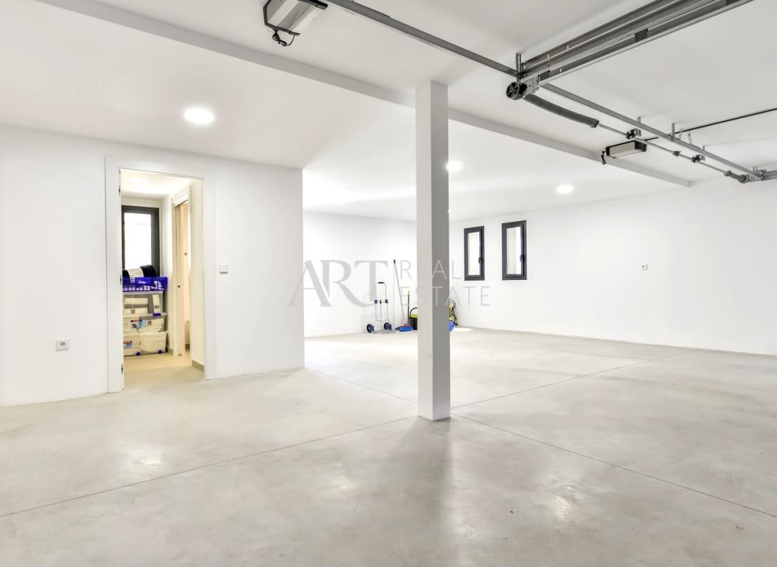 5 slaapkamer Villa te koop in Altea met zwembad garage - € 2.100.000 (Ref: 8583235)