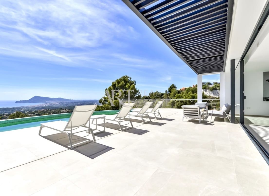 5 slaapkamer Villa te koop in Altea met zwembad garage - € 2.100.000 (Ref: 8583235)