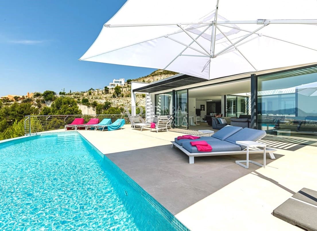 5 slaapkamer Villa te koop in Altea met zwembad garage - € 2.100.000 (Ref: 8583235)