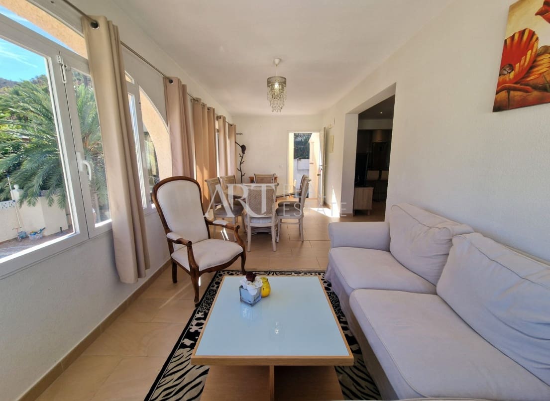 9 bedroom Villa for sale in Albir with pool garage - € 750,000 (Ref: 8591866)