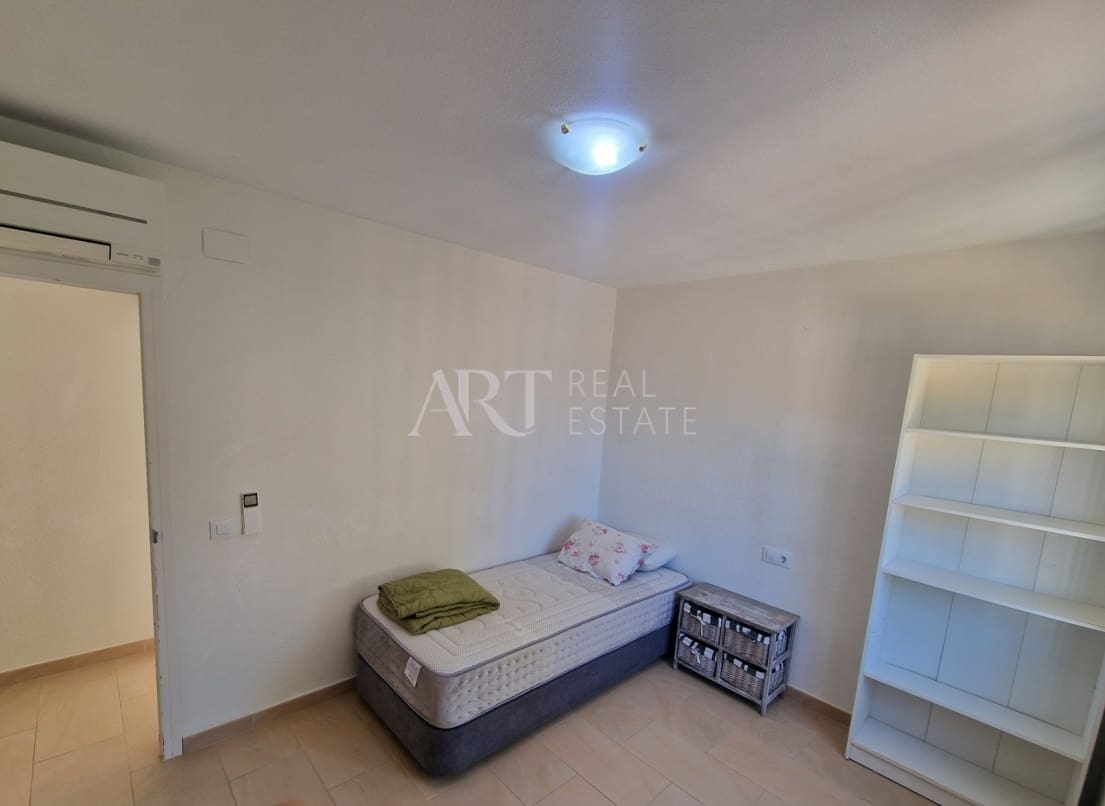 9 bedroom Villa for sale in Albir with pool garage - € 750,000 (Ref: 8591866)